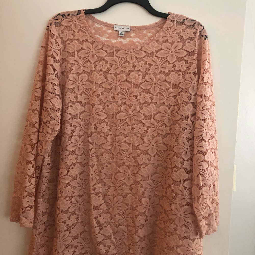 Susan Graver 2X pink Lacey blouse